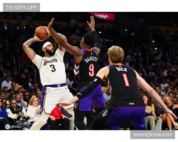 [NBA]浓眉伤退詹姆斯三双 大胜猛龙.